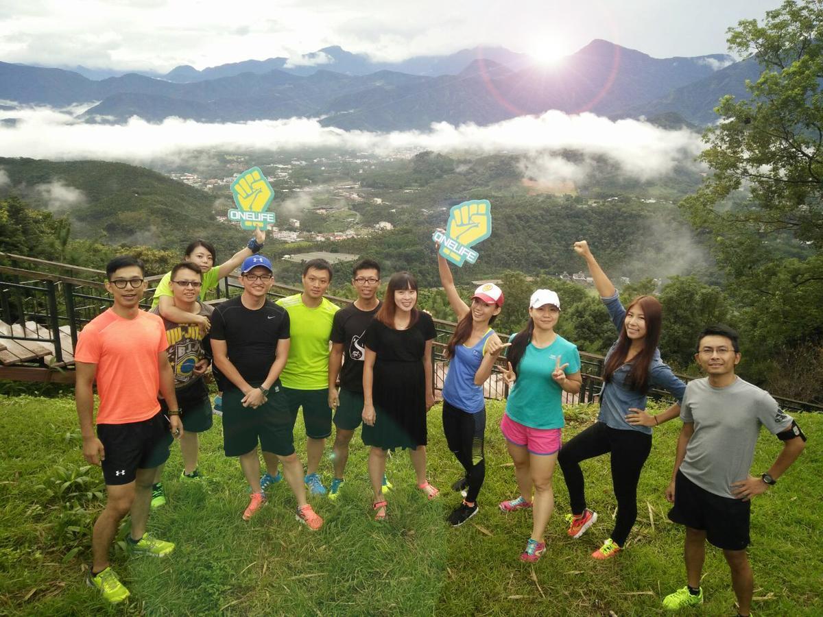 Sun Moon Lake Onelife Hostel Yuchi Esterno foto